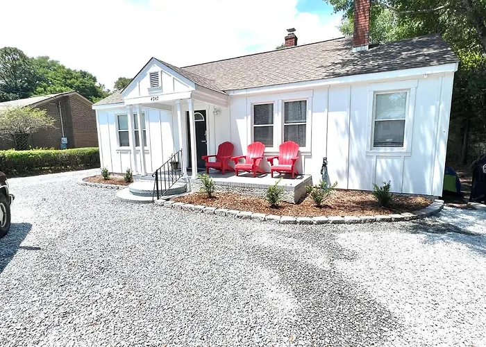 The Absolute Best Home Away From Home Pet Friendly!!!