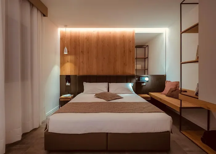 Venice Green Residence