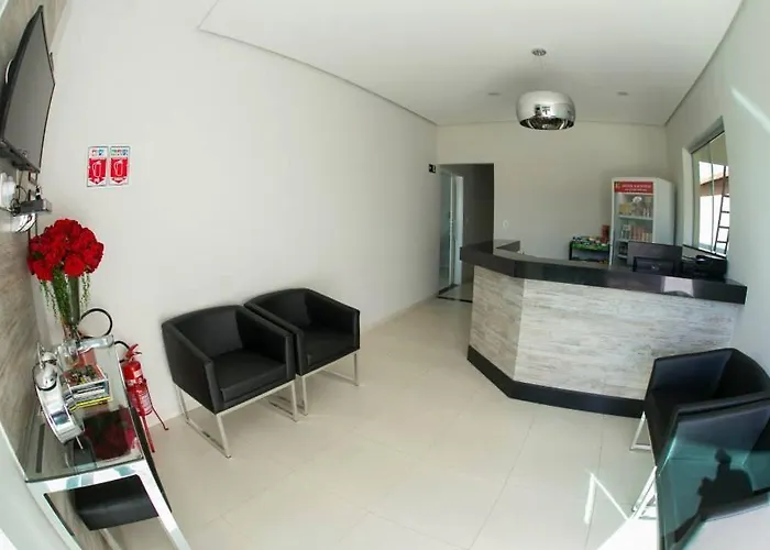 Hotel Império