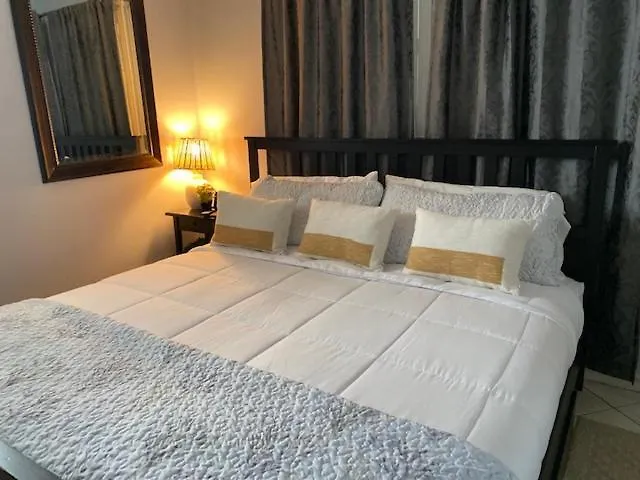 Modern 2/1 Apt near Midtown&Beaches