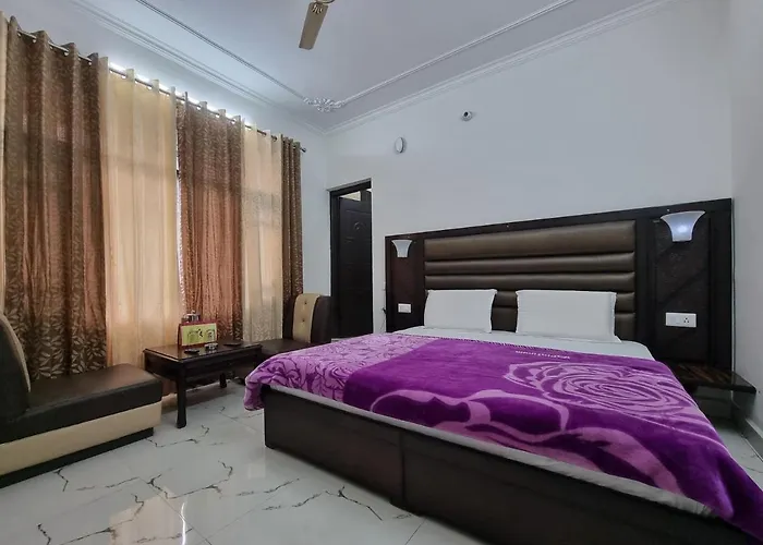 Hotel Vivek Nomadic