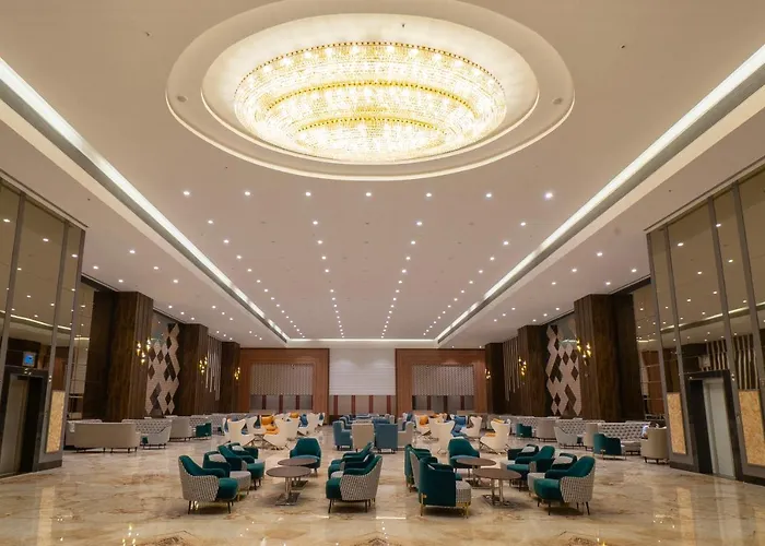 Hotel Tip Top International Pune