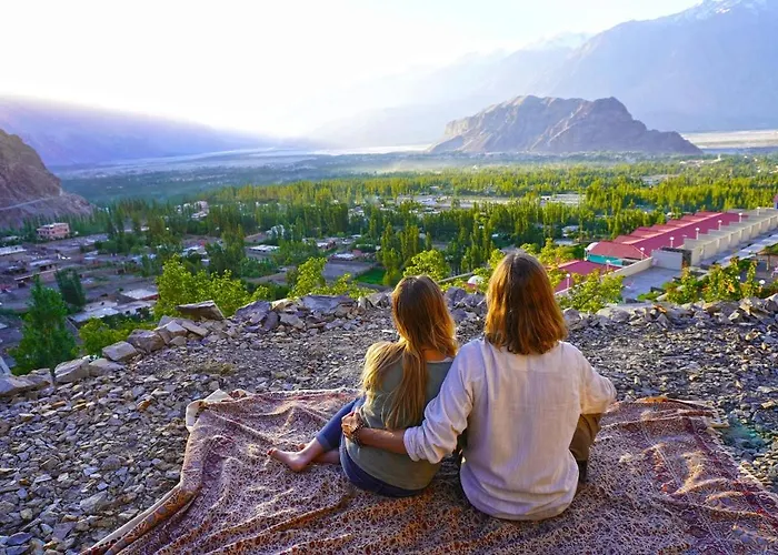 Hotel Mountain Lodge Skardu