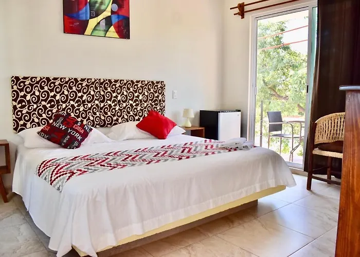 Carri Surf Studio