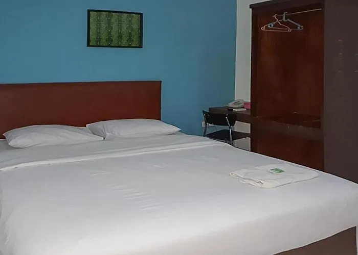 Reddoorz At Hotel Rumberpon Sorong