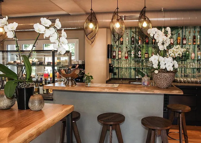 Dihei - Hotel, Lounge, Bar