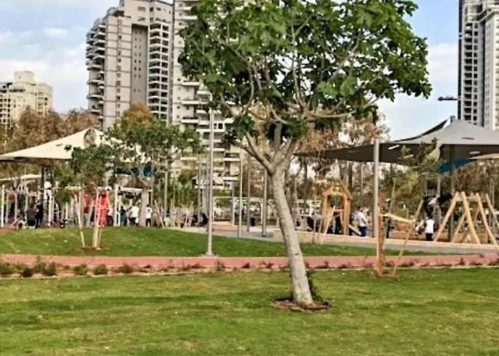 8 Hotel Apartment Short Time TLV BAT YAM