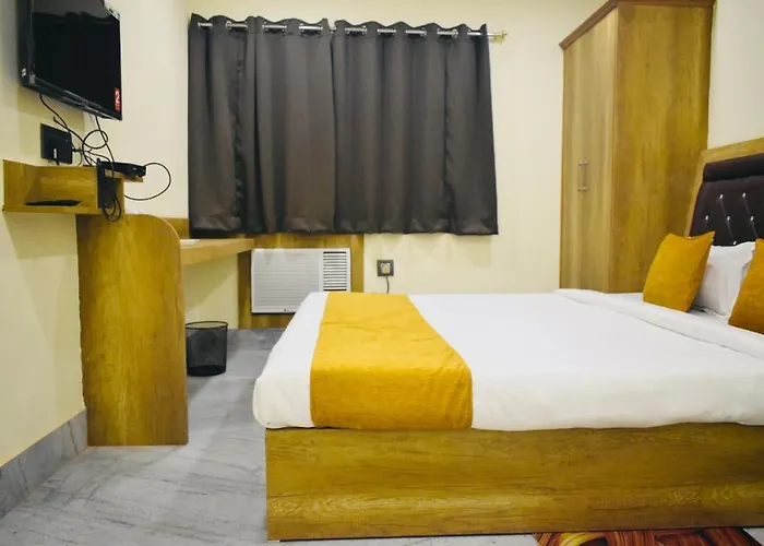 Hotel Grand Residency