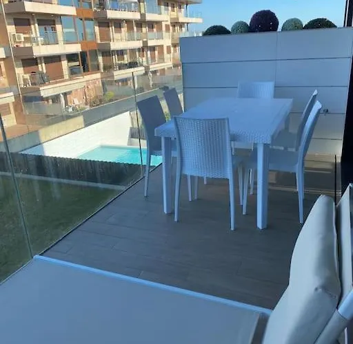 Precioso Apartamento Con Terraza Y Piscina En Portonovo-Sanxenxo