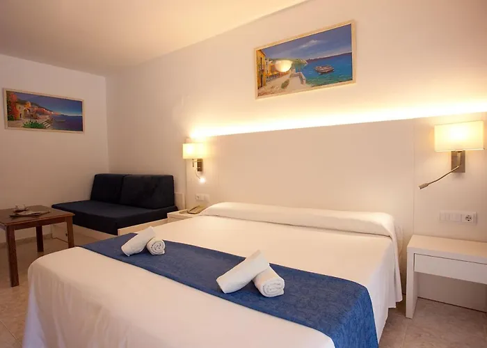 Apartamentos Cala Murada Minigolf