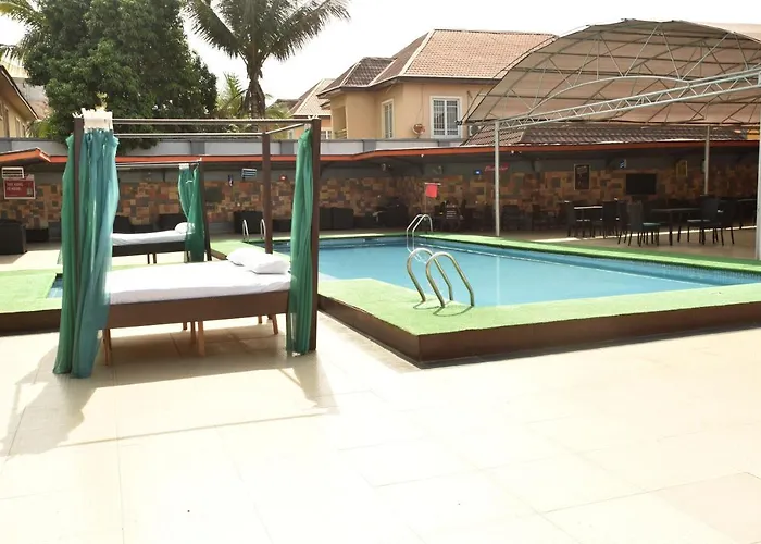 Best Western Plus Elomaz Hotel