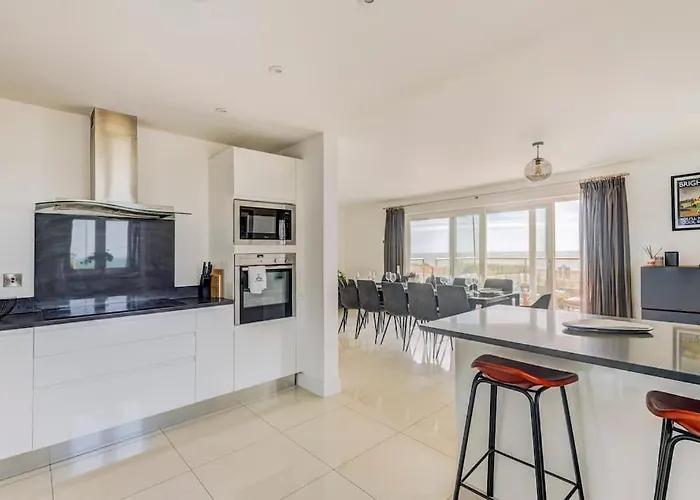 Cliff Top Heights-Beach Front House Near Brighton
