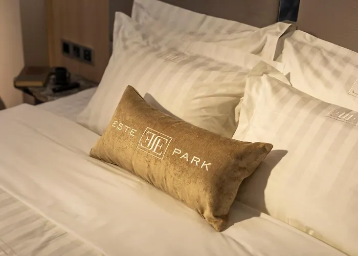-- Este Park Hotel -- Part Of Urban Chic Luxury Design Hotels - Parking & Compliments - Next To Shopping & Dining Mall Plovdiv