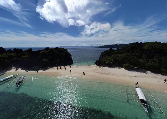 Airusxander Front Beach Resort