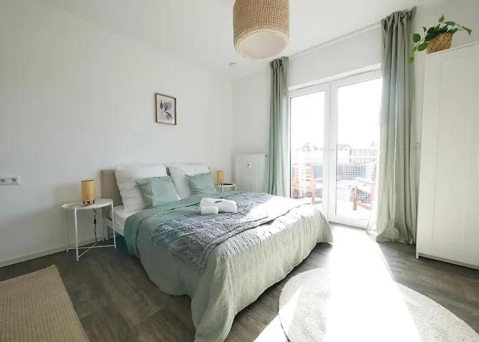 Zentral, modern, gemütlich mit Balkon&Parkplatz