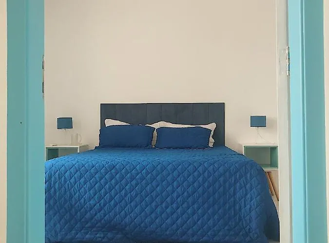 Cobertura Pé na Areia e Incrível Vista Para a Praia