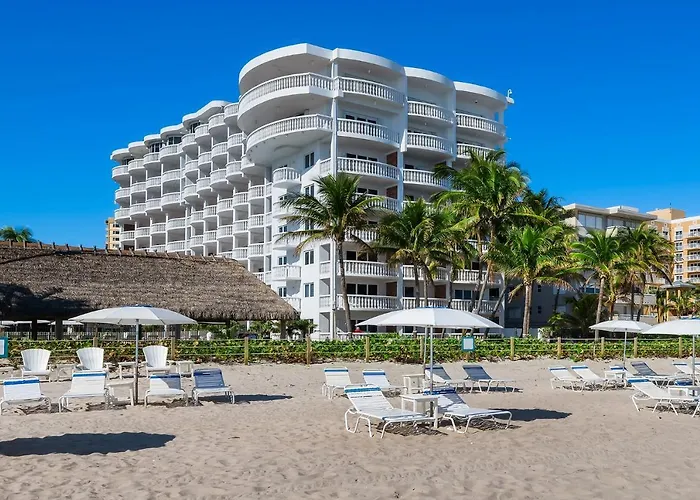 Beachcomber Resort & Club