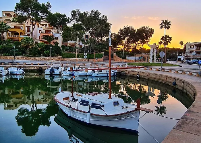 Moderne Penthouse-Whg am Hafen von Cala d'Or / WLAN, Klimaanlage, Pool