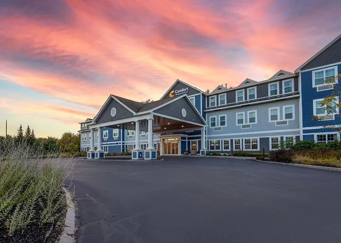Comfort Inn & Suites Wilton