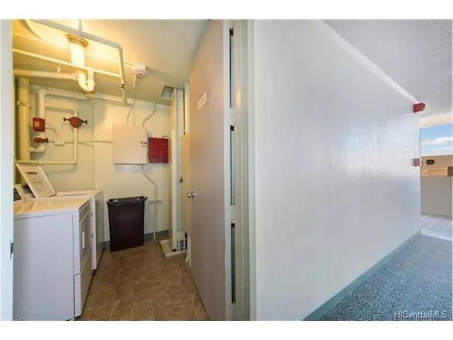 Prime Location - Waikiki Full Kitchen& Laundry