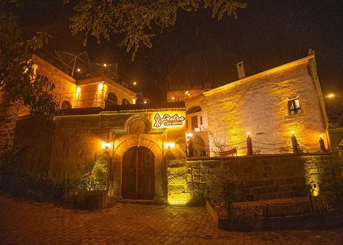 Pietra Cave Suites
