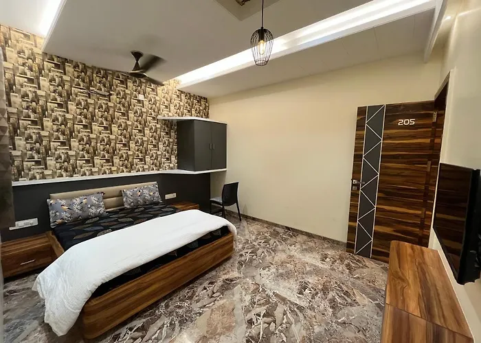 Hotel Aryadeep