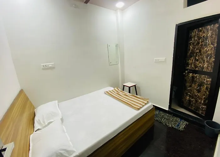 Hotel Arsh Palace
