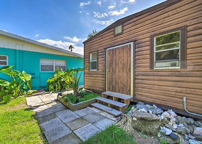 Walkable Florida Duplex: 2 Blocks To Cocoa Beach!