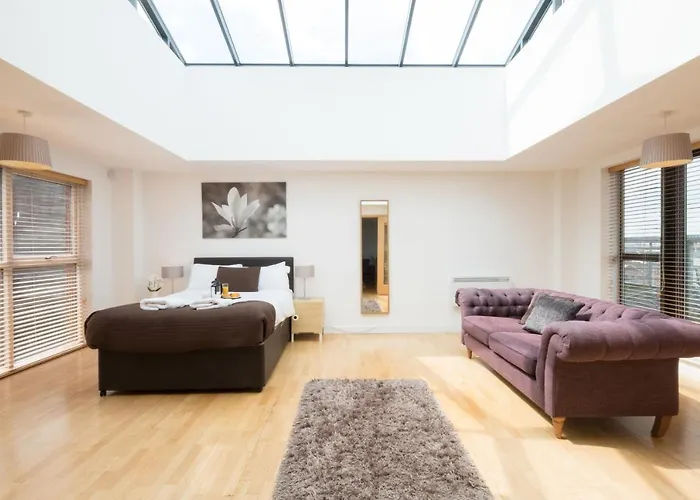 Base Serviced Apartments - Duke Street