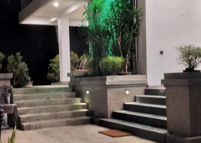 Lanka Villas Holiday Resort