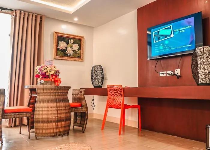 Aya Hotel & Residences Clarin