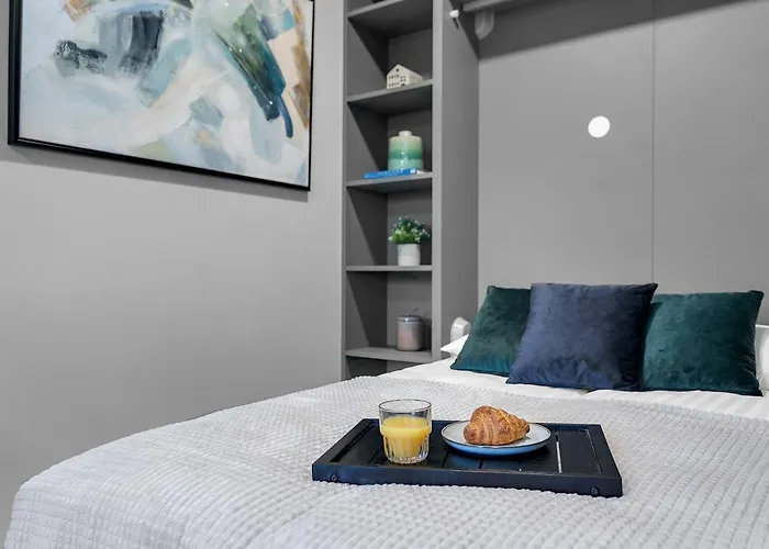 B 18-20 Apartments