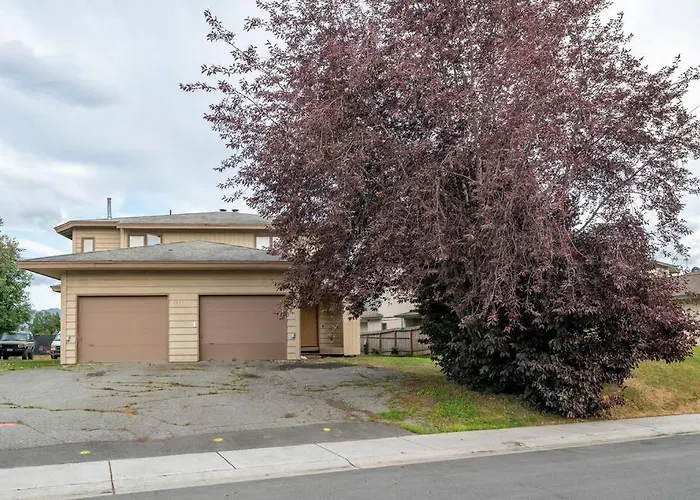 Moose Meadows- Near The Airport, Centrally Located