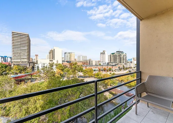Panorama Place
