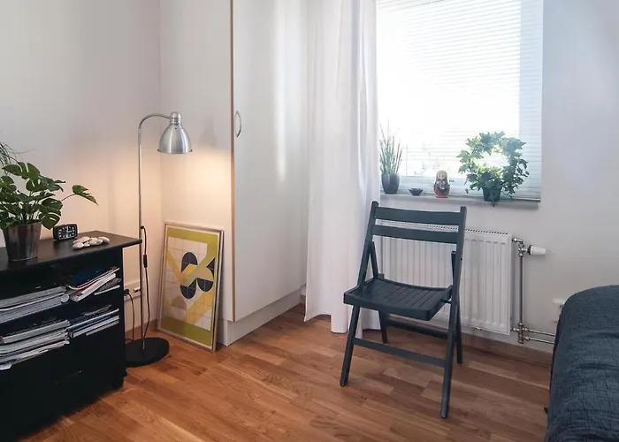 Awesome Apartment In Visby With Kitchen