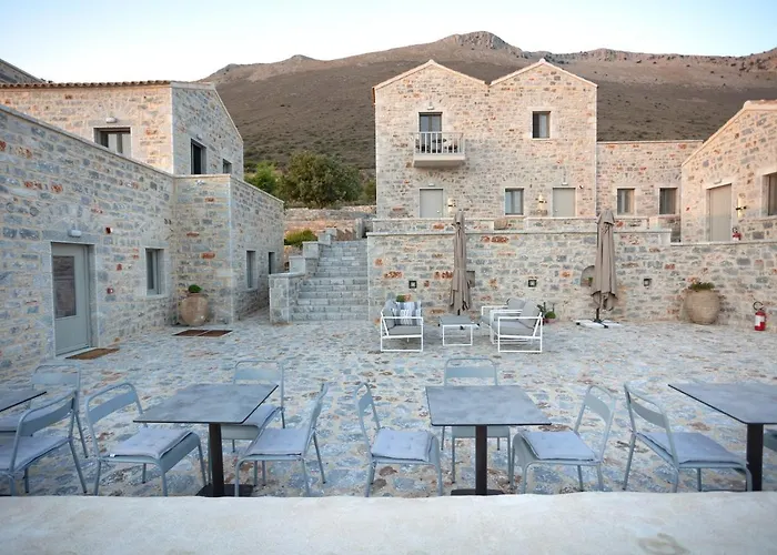 Armantanis Luxury Suites