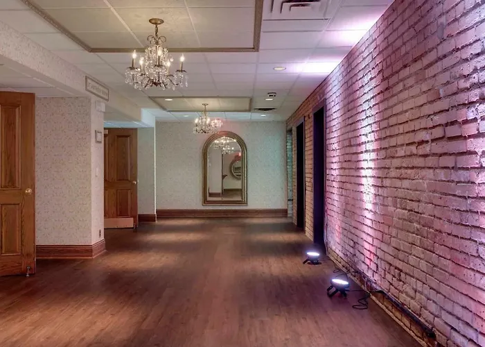 Nicollet Island Inn