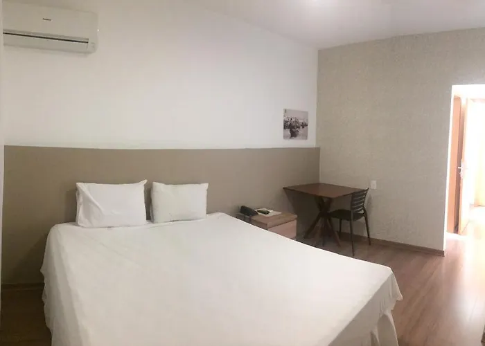 Lord Hotel Aeroporto Confins