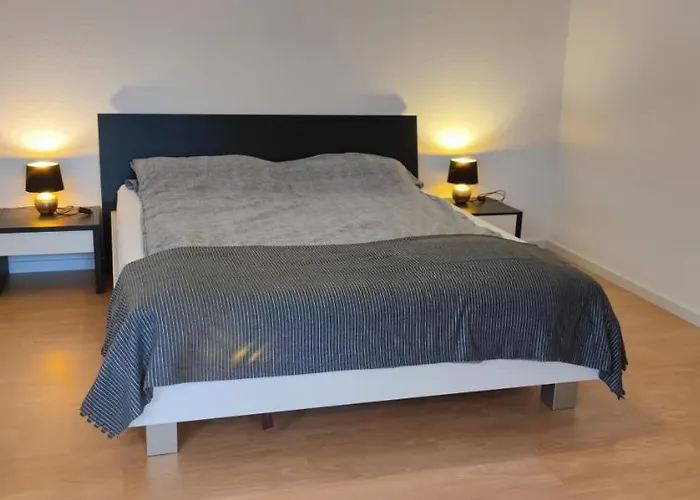 Moderne Ferienwohnung Lindlar, Dorf- und Waldnah, Gratis W-Lan, NR