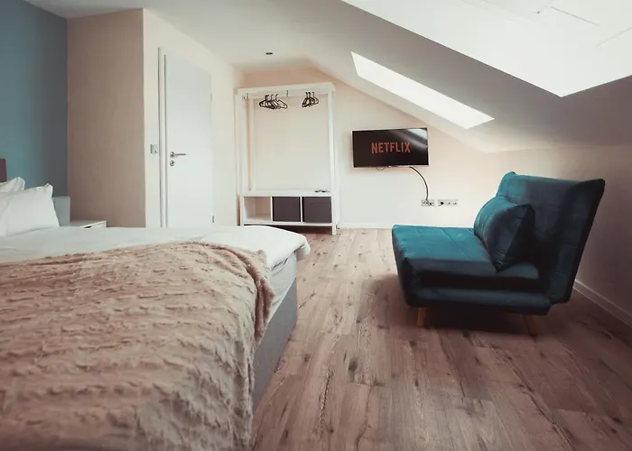 Exklusive Ferienwohnung an der Mosel - Top Ausstattung - Dachterrasse - E-Ladestation - Netflix