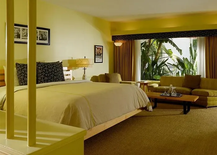 Orbit In - 21 And Over - A Town & Desert Boutique Hotel (Adults Only)