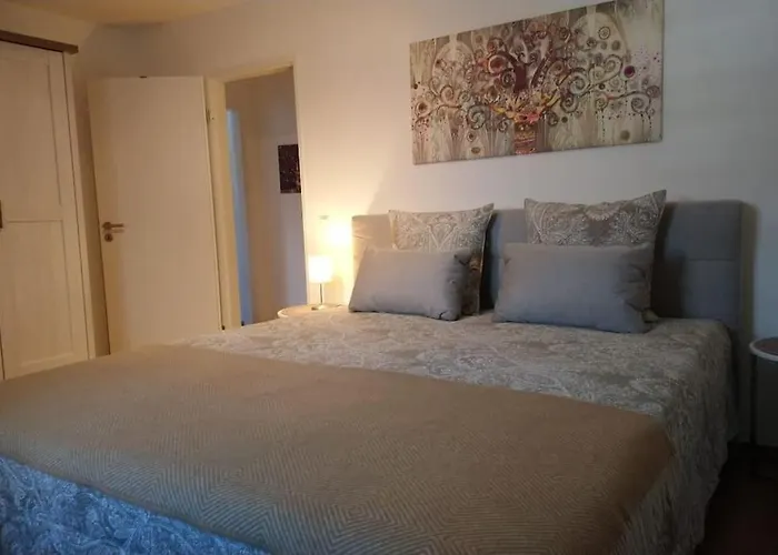 Wohnung direkt am Tegernsee mit XL-Terrasse