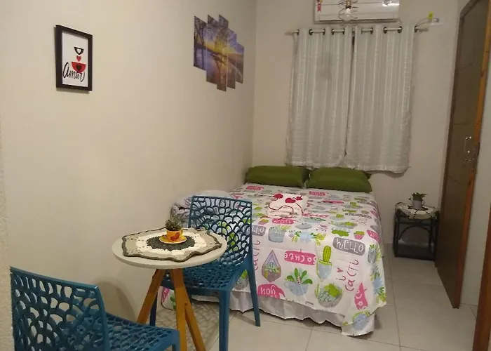 Praia do Rosa loft com cozinha