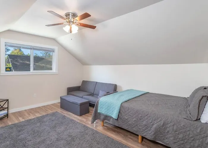 Private Loft With Trail Access To Boise Foothills