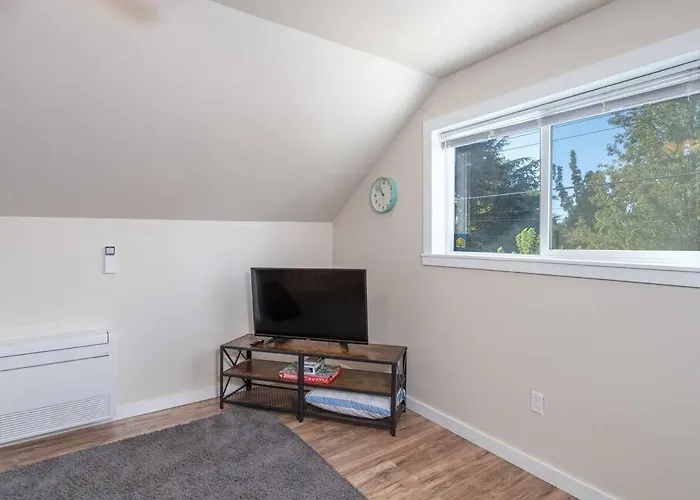 Private Loft With Trail Access To Boise Foothills