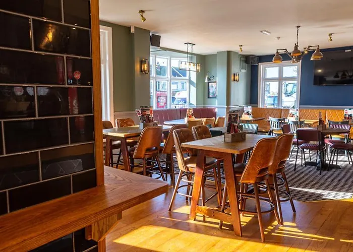 The Red Lion By Innkeeper'S Collection