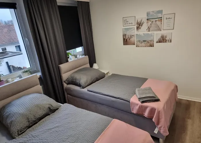 Gästehaus-Ferienwohnung-Appartement mit Terrasse - Nähe Kliniken/ Herzzentrum