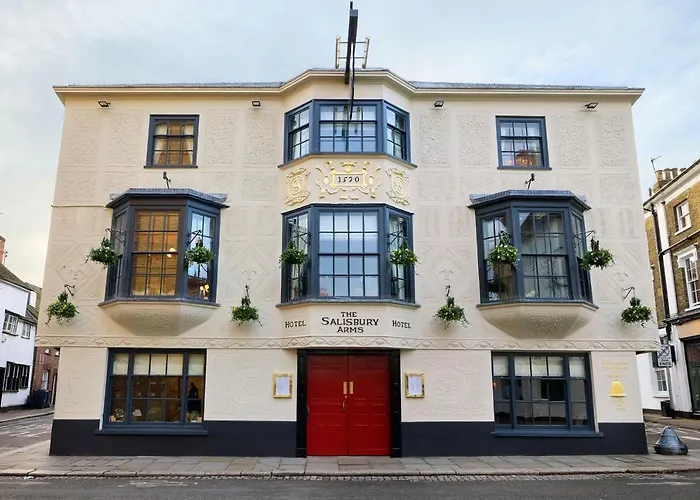 Salisbury Arms Hotel