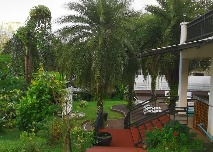 Dee Andaman Hotel