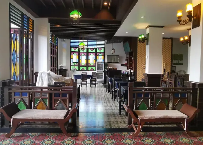Dee Andaman Hotel